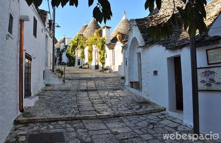 alberobello-italia-ciudad